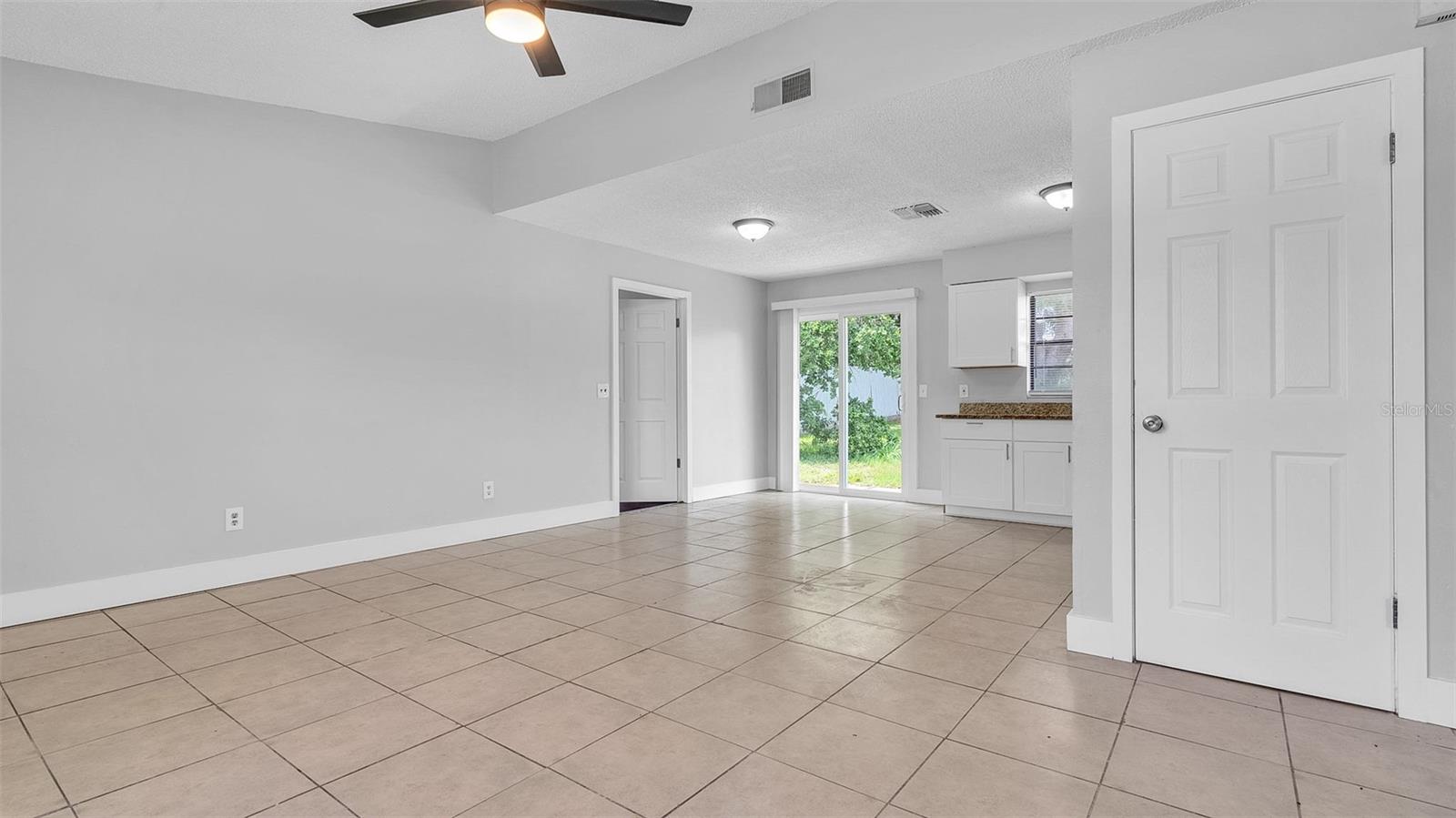 2551 26TH AVE S, ST PETERSBURG, FL — photo 8