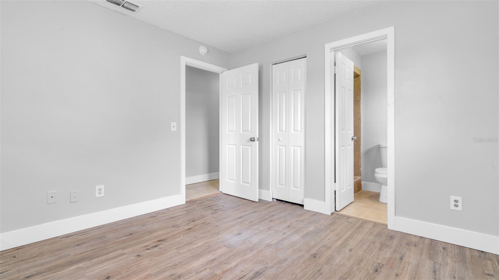 2551 26TH AVE S, ST PETERSBURG, FL — photo 21