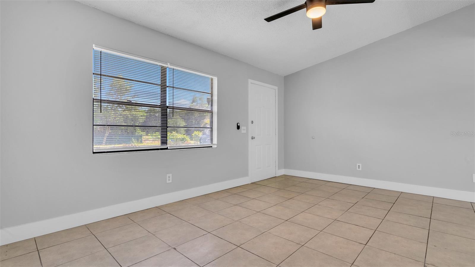 2551 26TH AVE S, ST PETERSBURG, FL — photo 25