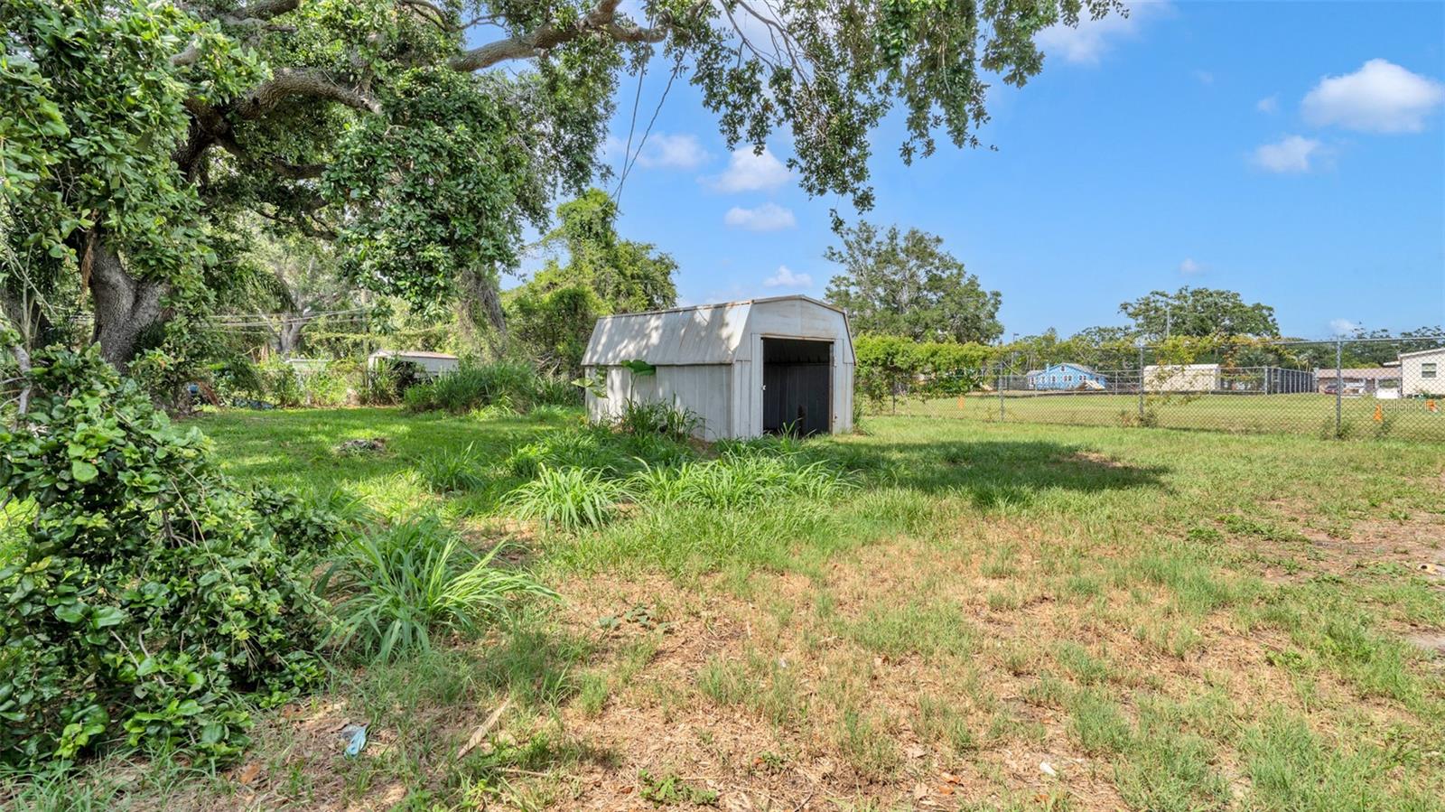 2551 26TH AVE S, ST PETERSBURG, FL — photo 26