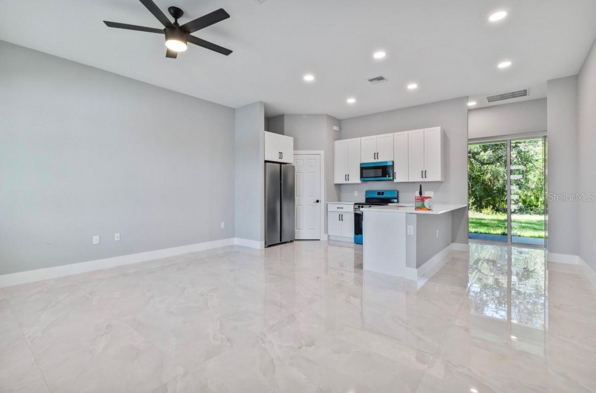 20462 KENILWORTH BLVD, PORT CHARLOTTE, FL — photo 4