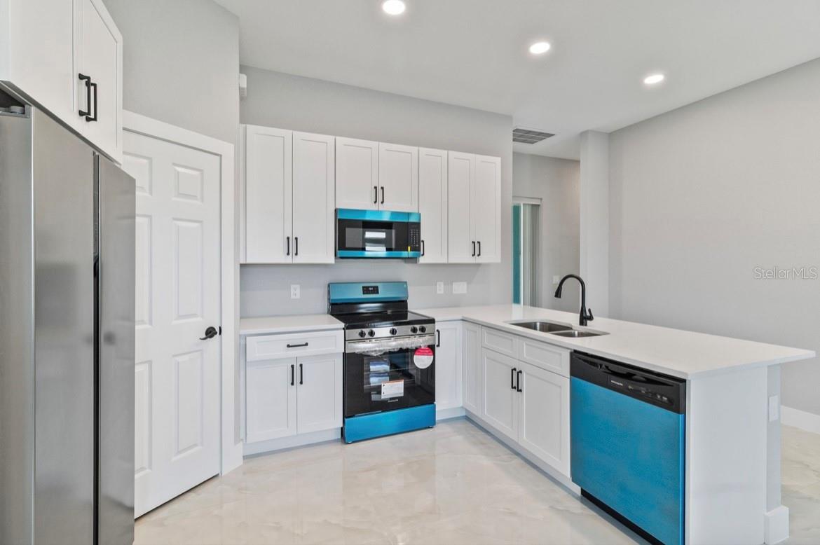 20462 KENILWORTH BLVD, PORT CHARLOTTE, FL — photo 9