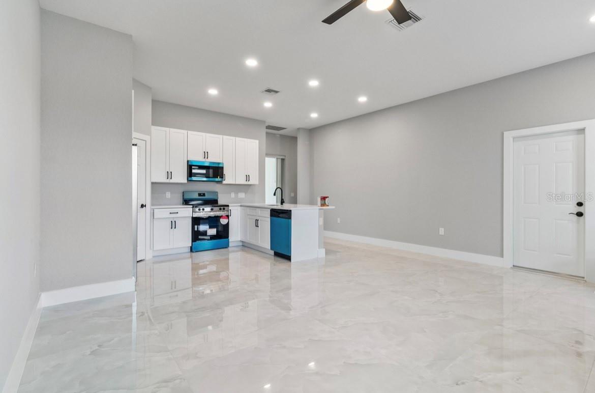 20462 KENILWORTH BLVD, PORT CHARLOTTE, FL — photo 11