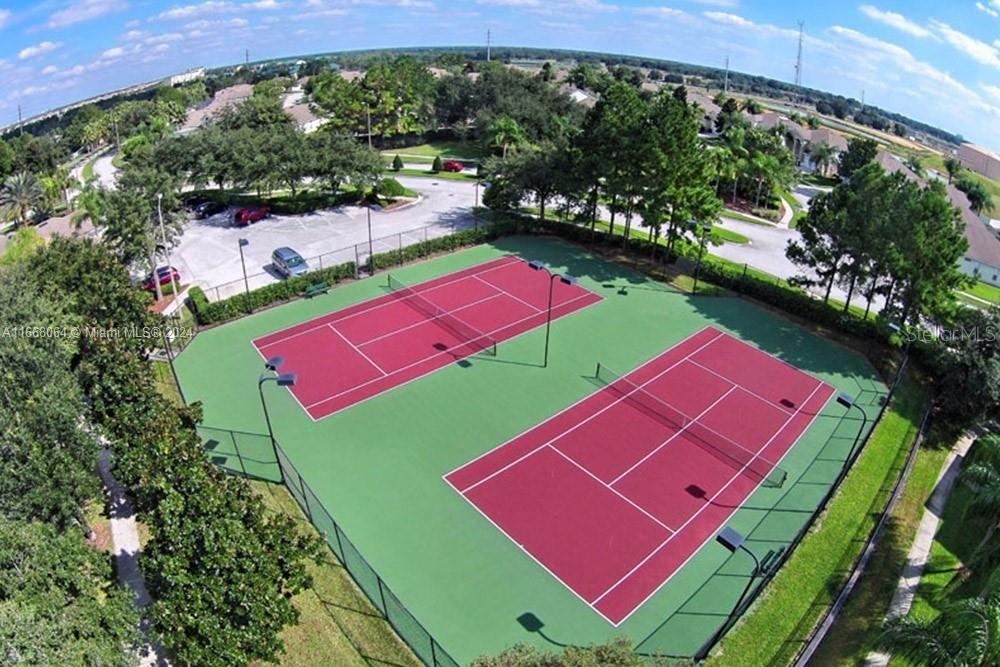8121 FAN PALM WAY, KISSIMMEE, FL — photo 43