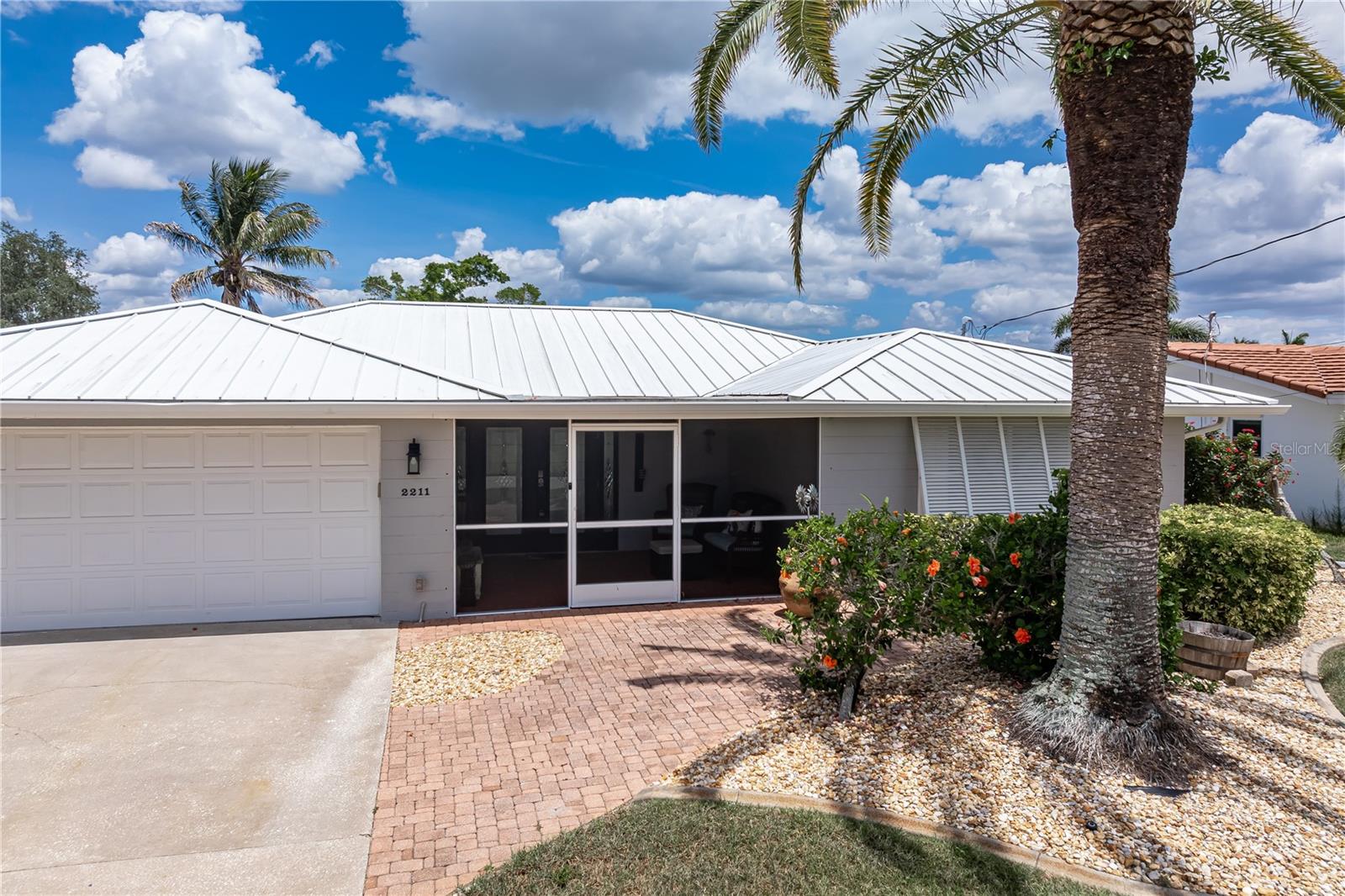 2211 PALM TREE DR, PUNTA GORDA, FL — photo 16