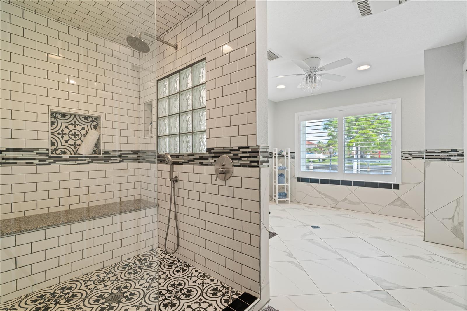 2211 PALM TREE DR, PUNTA GORDA, FL — photo 41