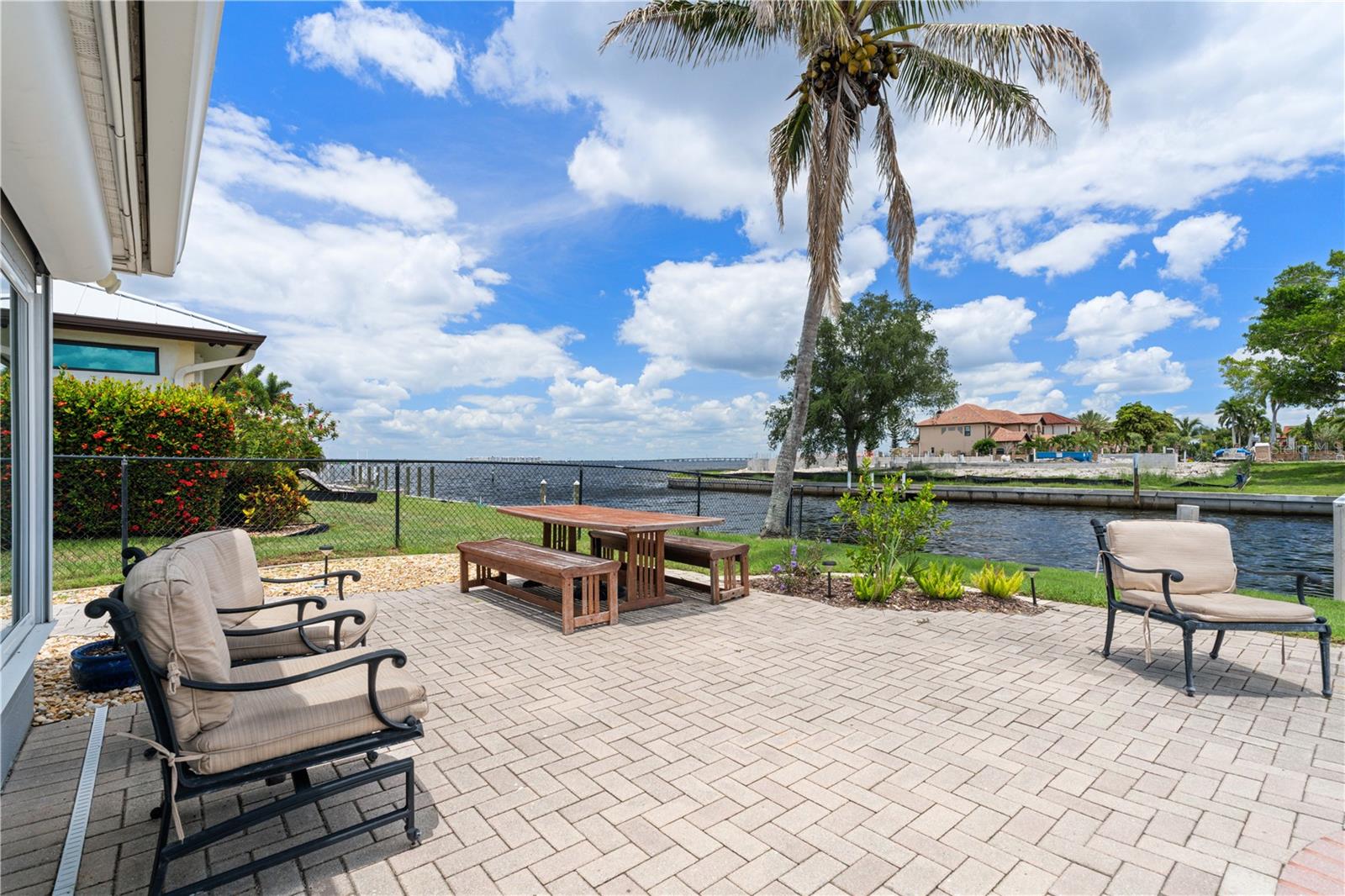 2211 PALM TREE DR, PUNTA GORDA, FL — photo 52