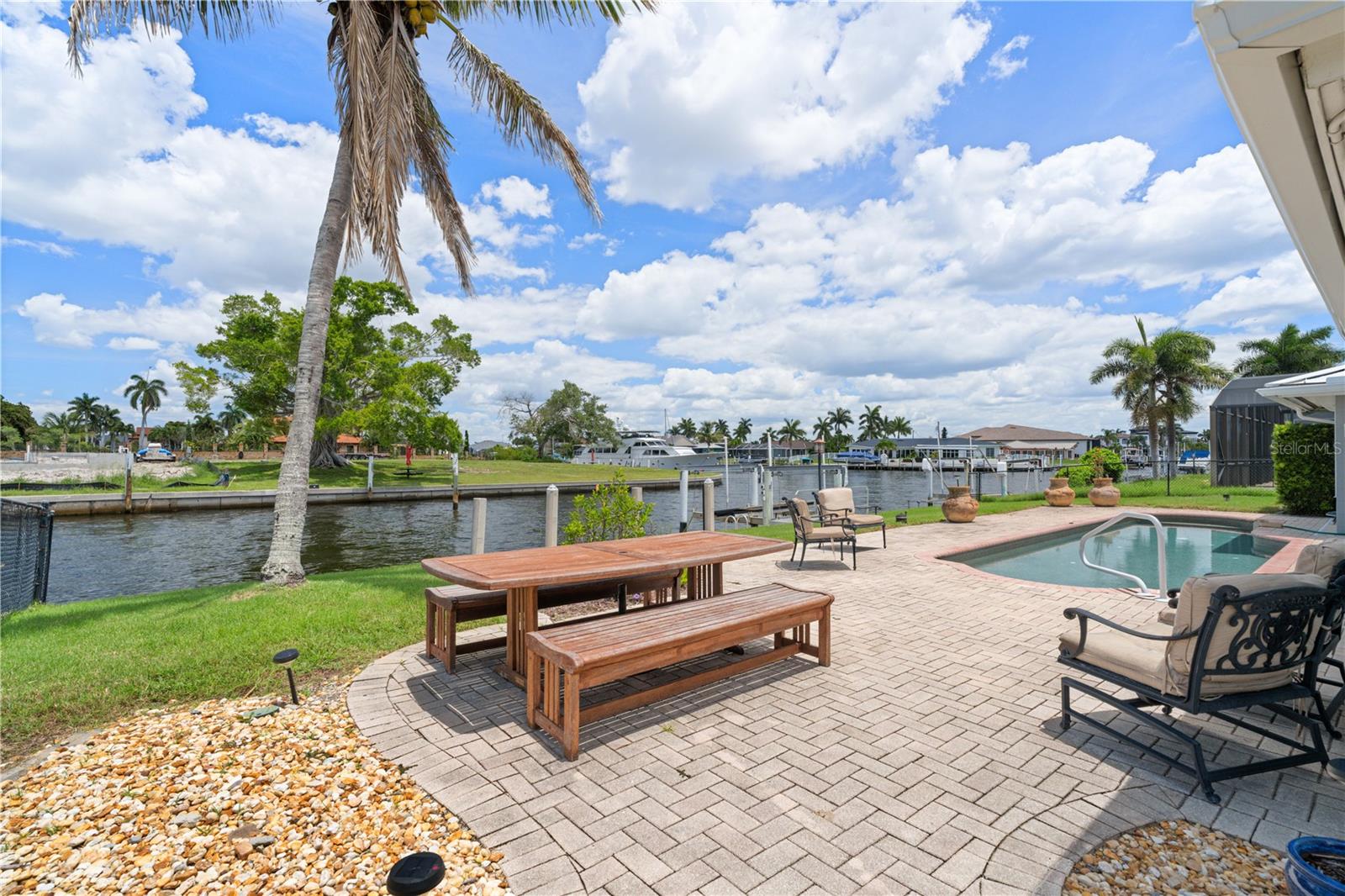 2211 PALM TREE DR, PUNTA GORDA, FL — photo 53