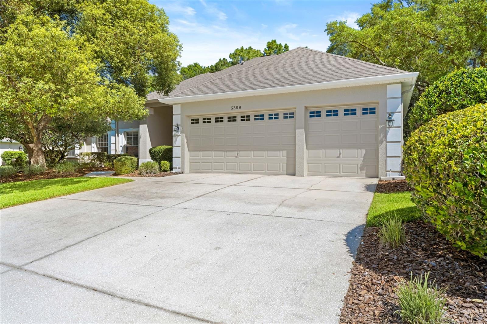 5399 CHAMPIONSHIP CUP LN, SPRING HILL, FL — photo 3