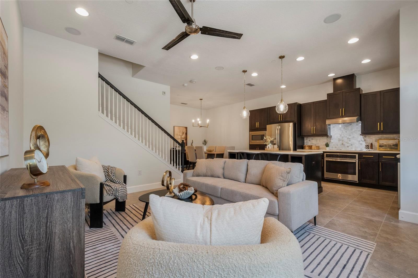 9037 LAUREATE BLVD, ORLANDO, FL — photo 10