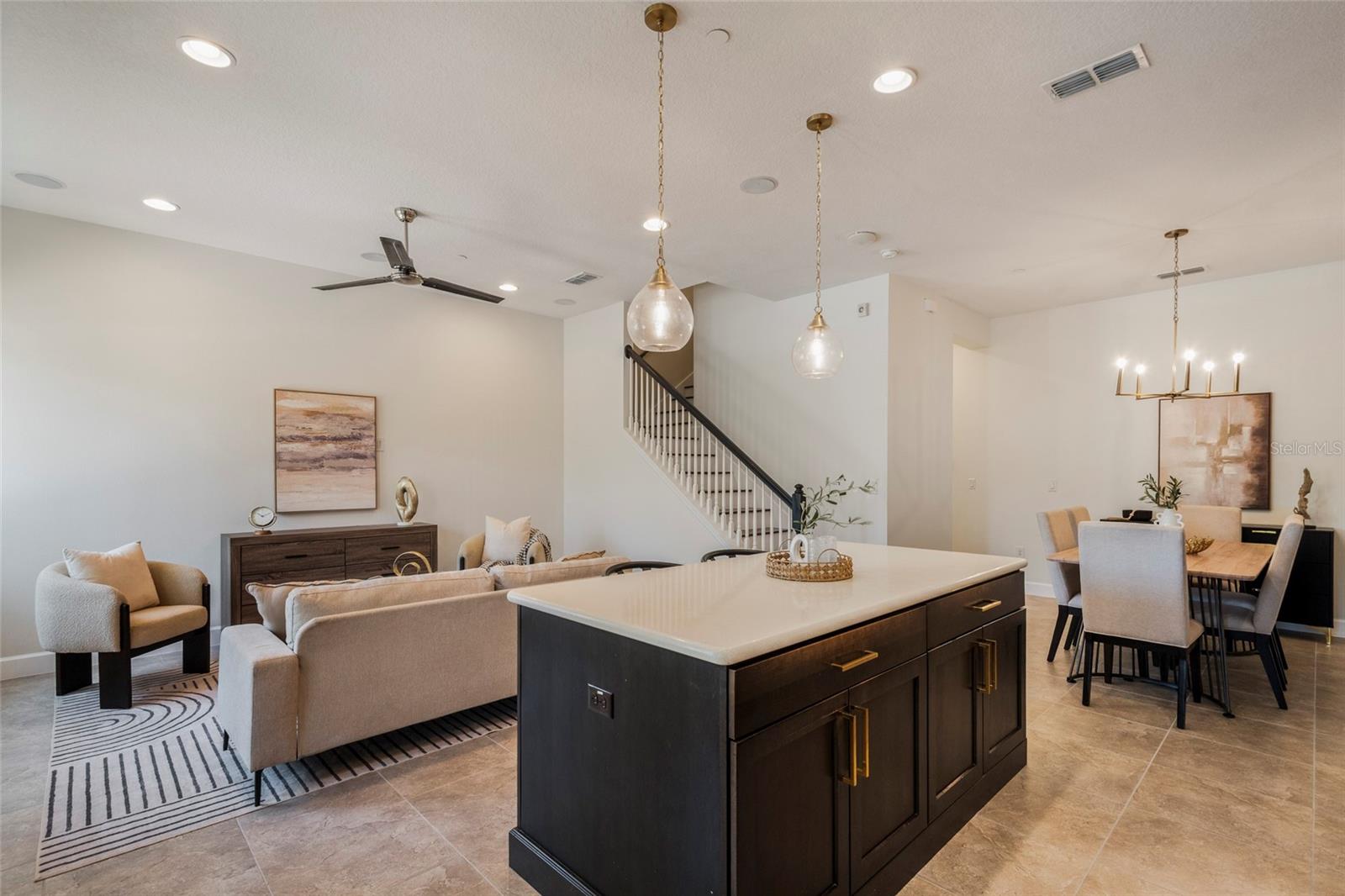 9037 LAUREATE BLVD, ORLANDO, FL — photo 17