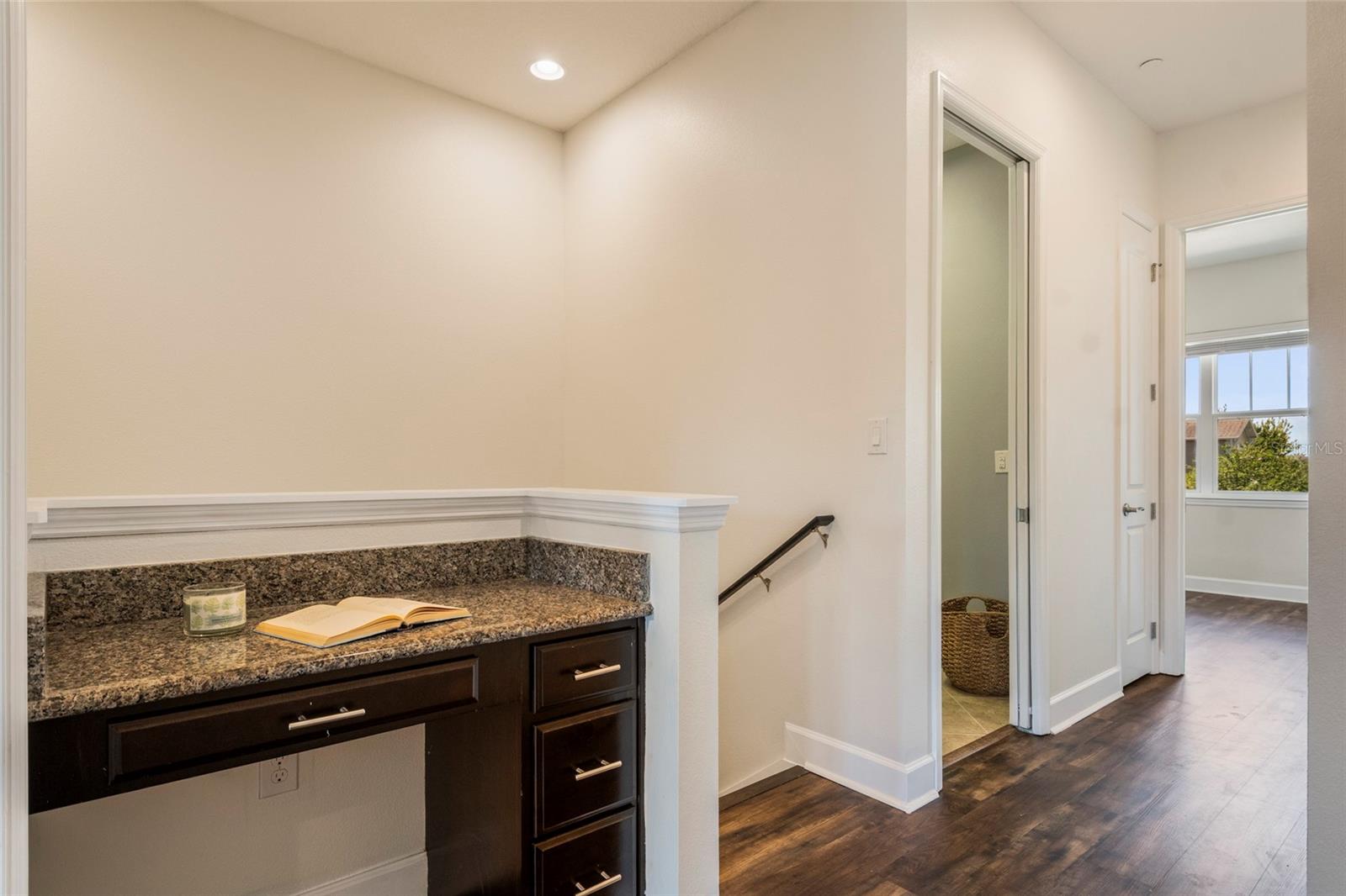 9037 LAUREATE BLVD, ORLANDO, FL — photo 30