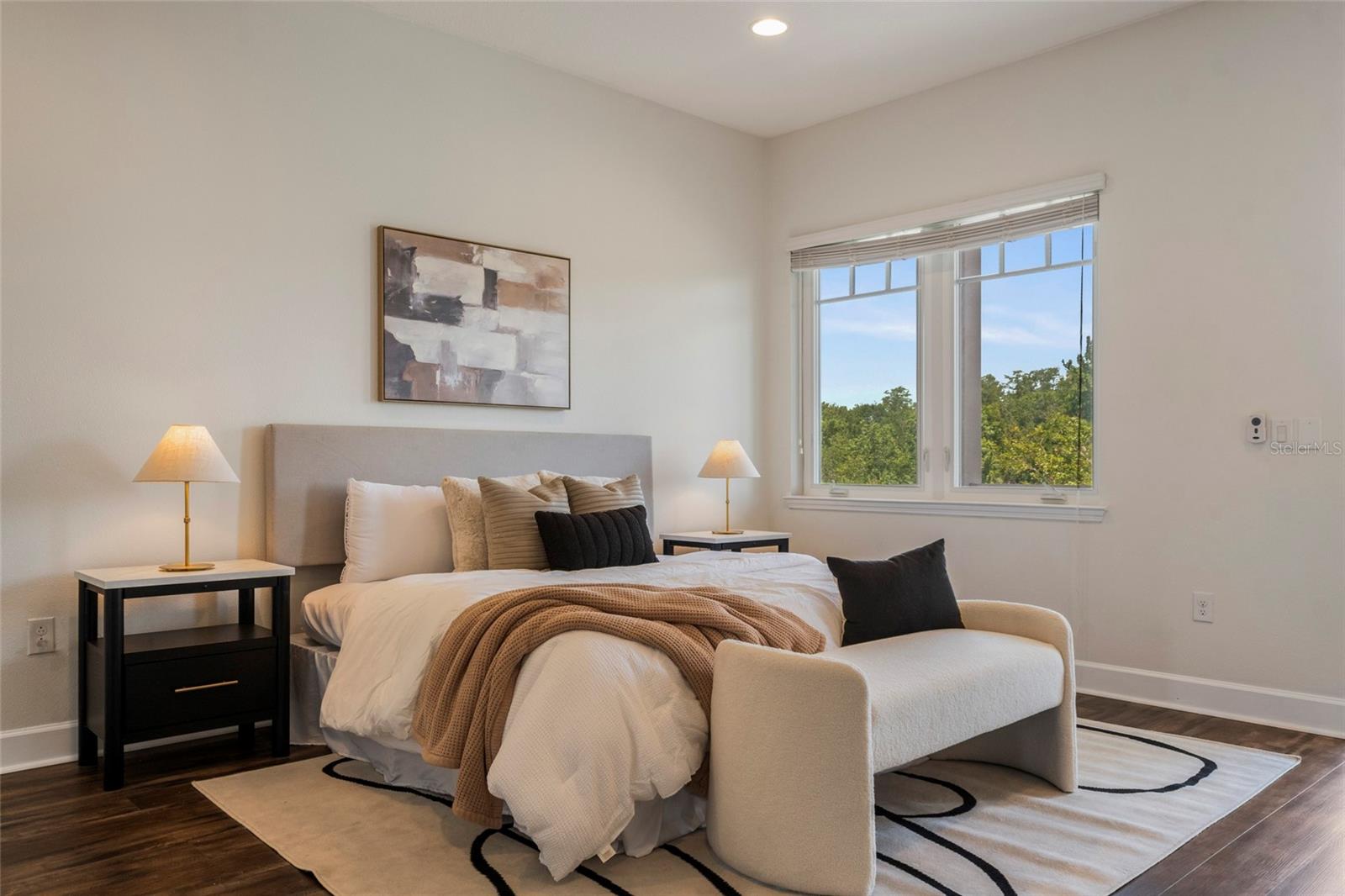9037 LAUREATE BLVD, ORLANDO, FL — photo 33