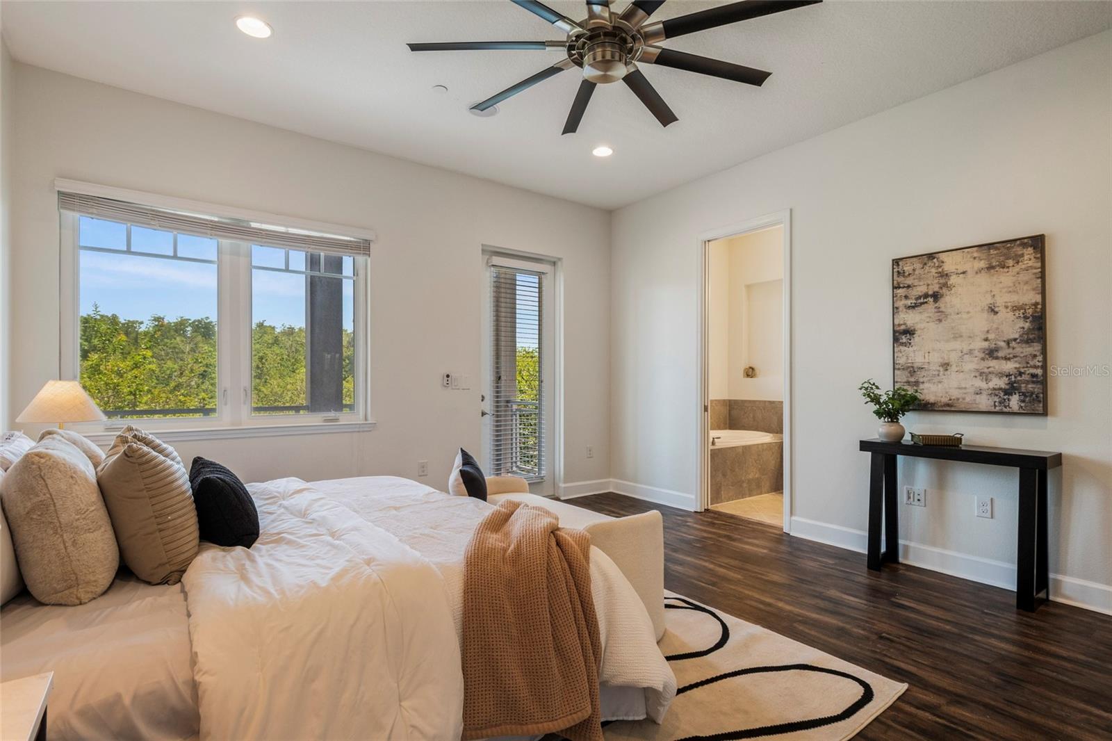 9037 LAUREATE BLVD, ORLANDO, FL — photo 34