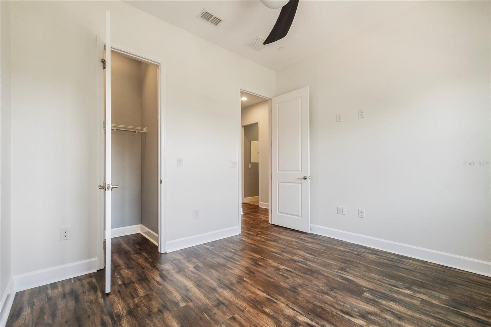 9037 LAUREATE BLVD, ORLANDO, FL — photo 48