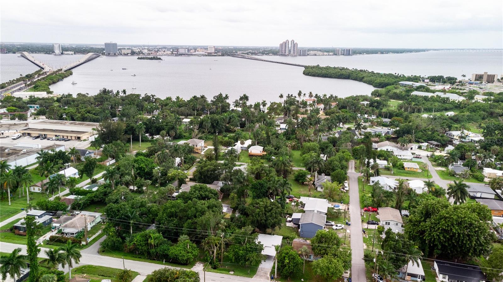 57 CABANA AVE, NORTH FORT MYERS, FL — photo 5