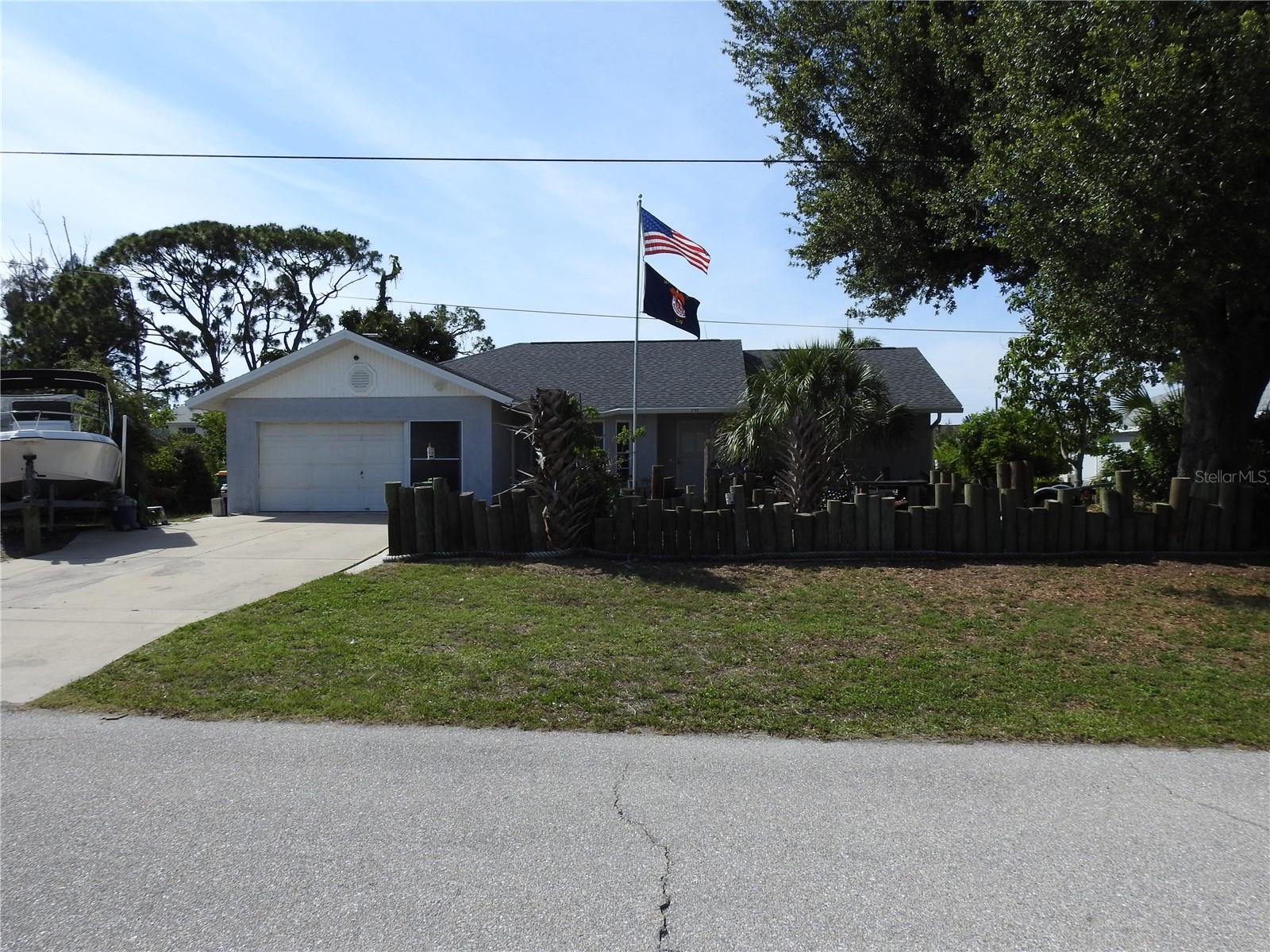 2132 PENNSYLVANIA AVE, ENGLEWOOD, FL