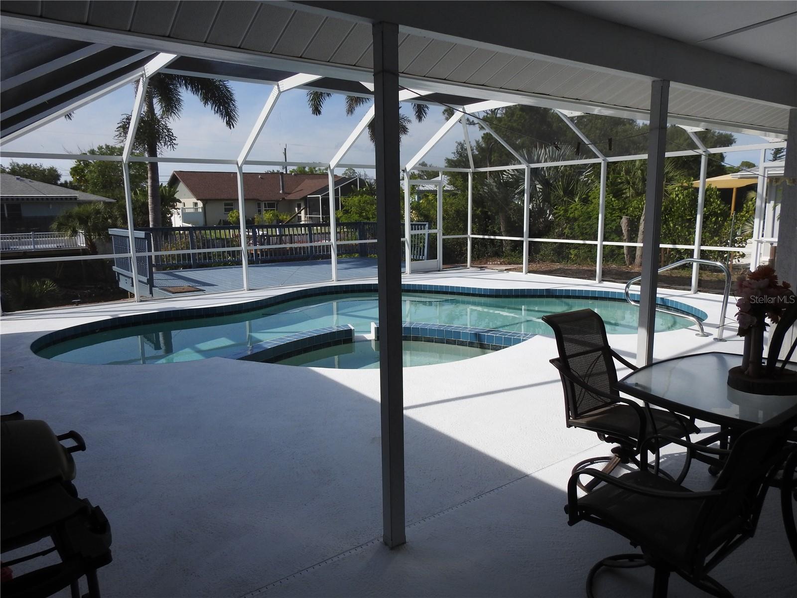 2132 PENNSYLVANIA AVE, ENGLEWOOD, FL — photo 12