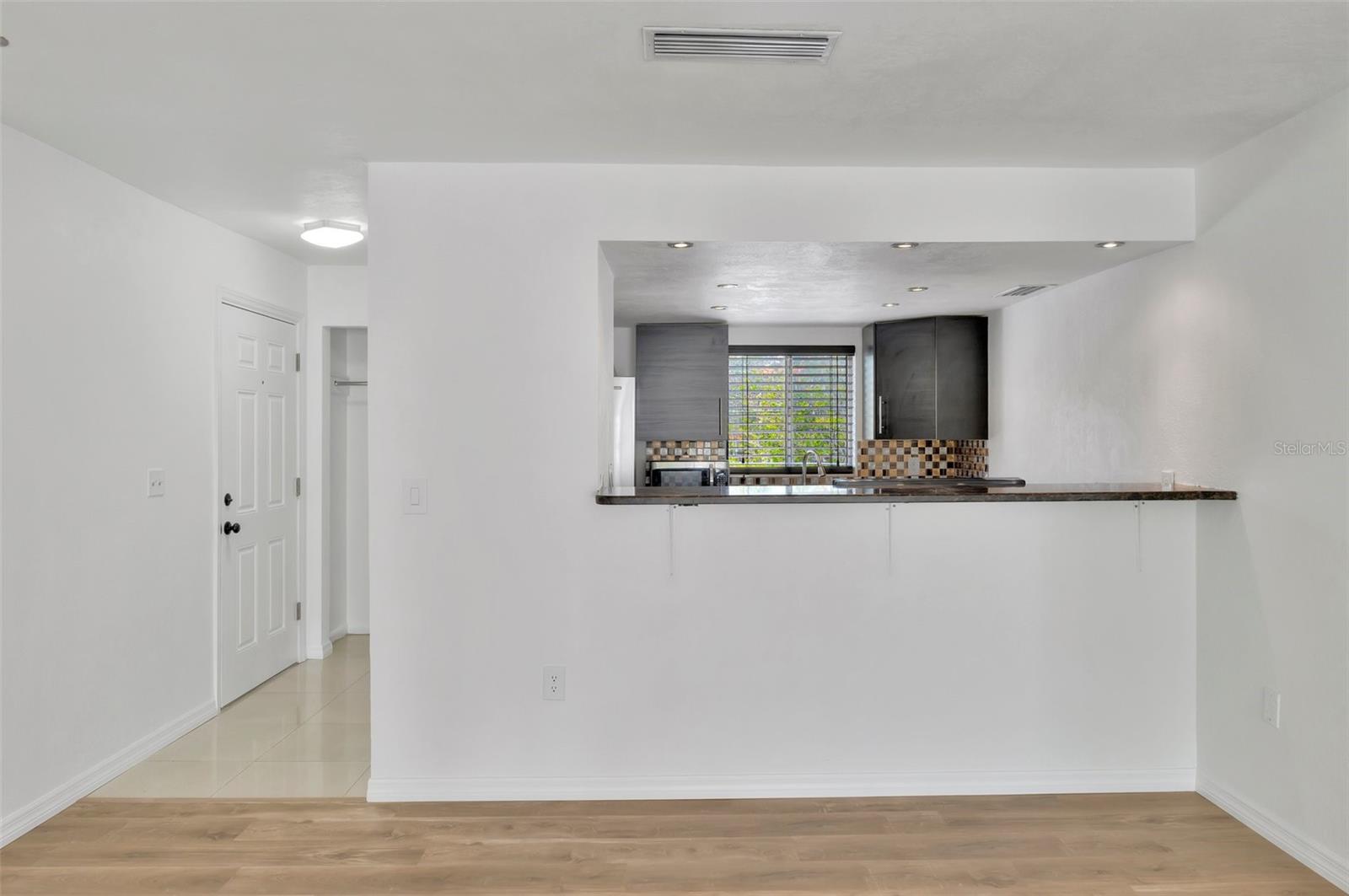 592 100TH AVE N #201, ST PETERSBURG, FL — photo 14