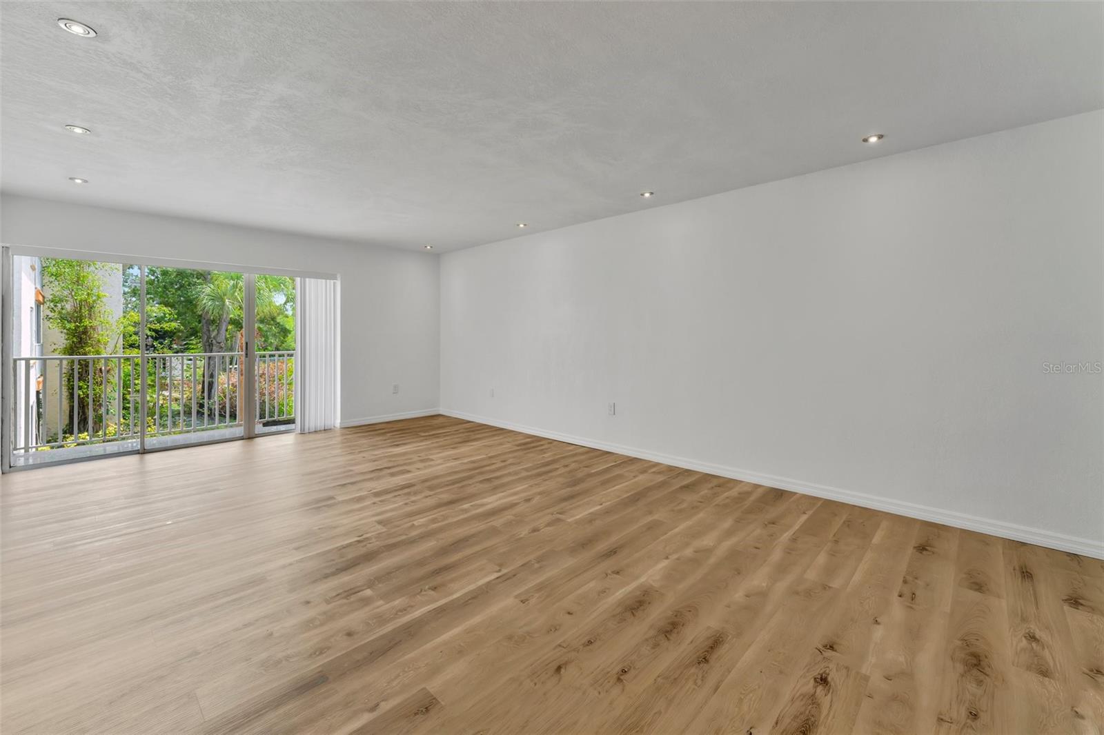 592 100TH AVE N #201, ST PETERSBURG, FL — photo 15