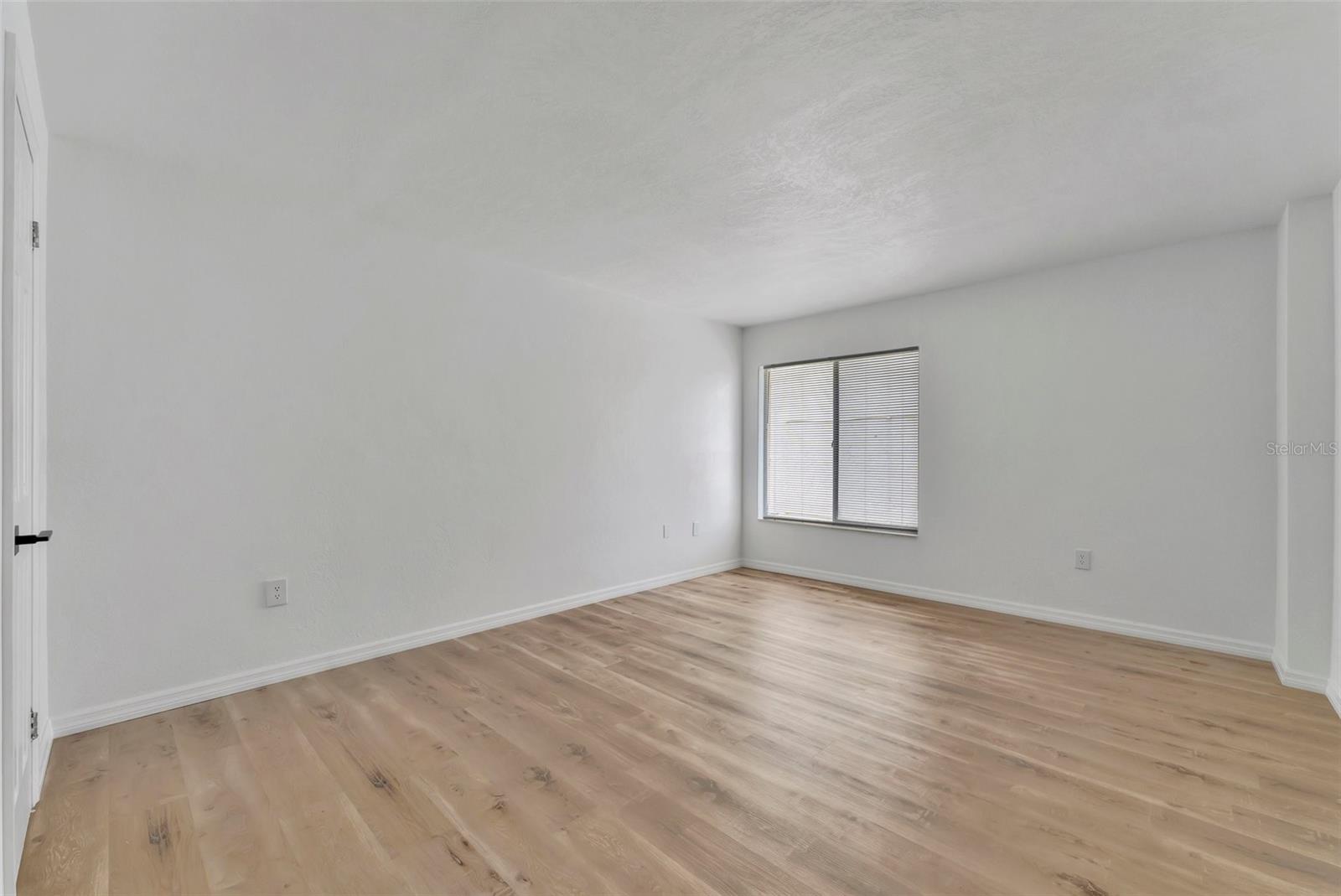 592 100TH AVE N #201, ST PETERSBURG, FL — photo 20