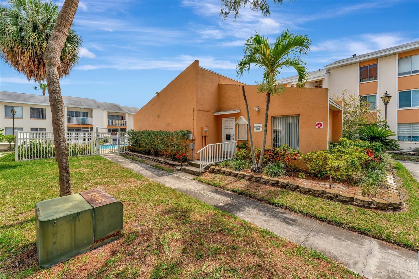 592 100TH AVE N #201, ST PETERSBURG, FL — photo 27