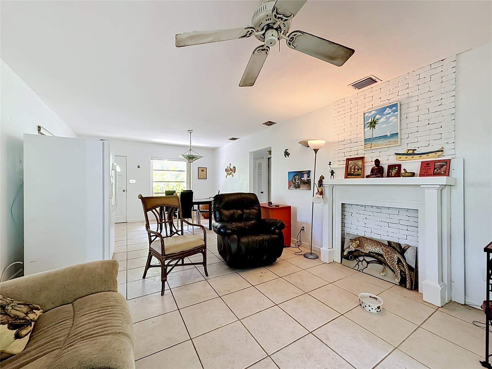 6330 EMERSON AVE S, ST PETERSBURG, FL — photo 11