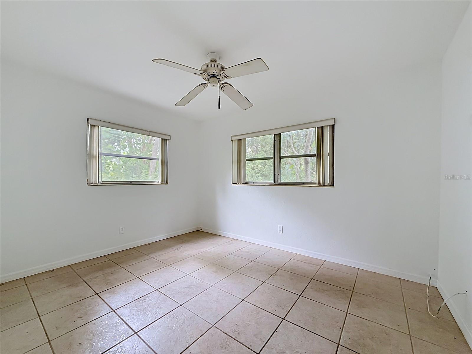 6330 EMERSON AVE S, ST PETERSBURG, FL — photo 17