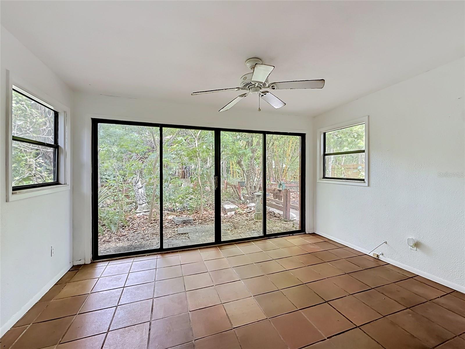 6330 EMERSON AVE S, ST PETERSBURG, FL — photo 26