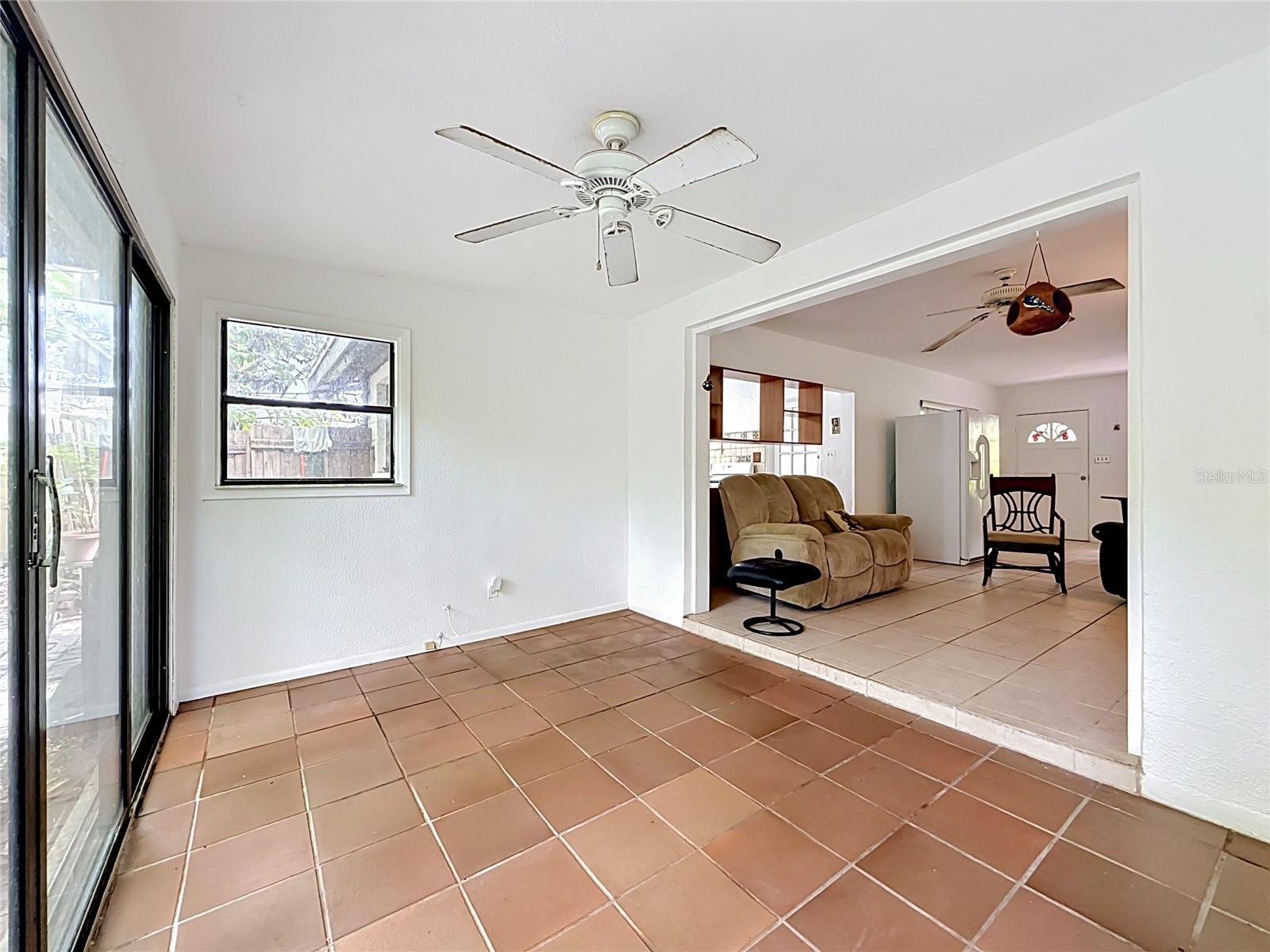 6330 EMERSON AVE S, ST PETERSBURG, FL — photo 27