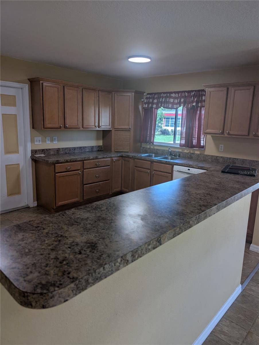 469 NE 64TH AVE, OCALA, FL — photo 9