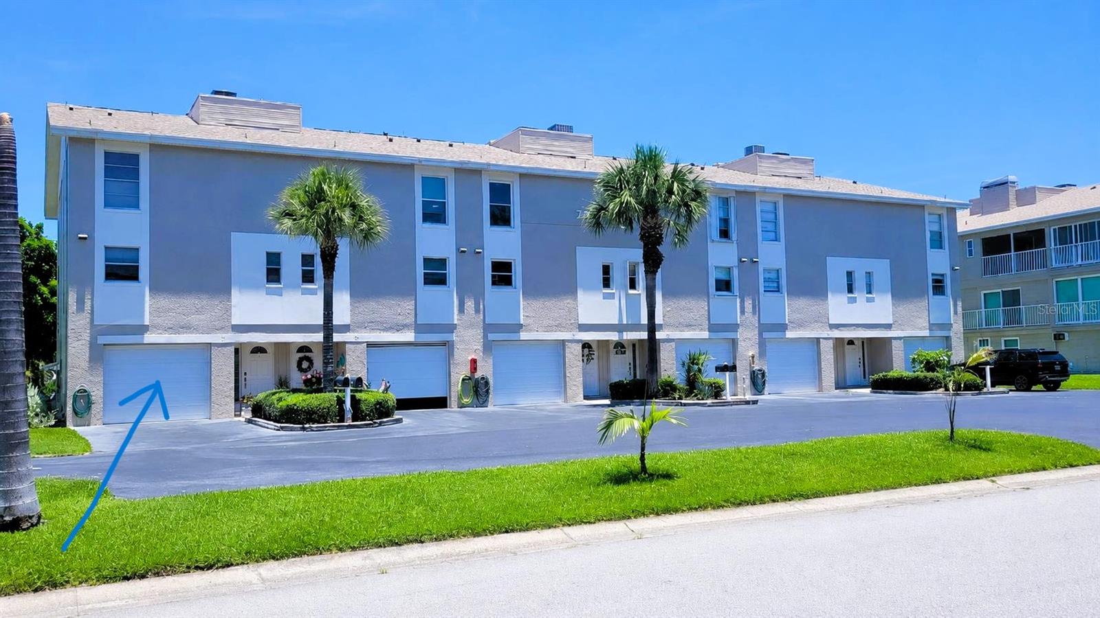 255 CAPRI CIR N #17, TREASURE ISLAND, FL — photo 2