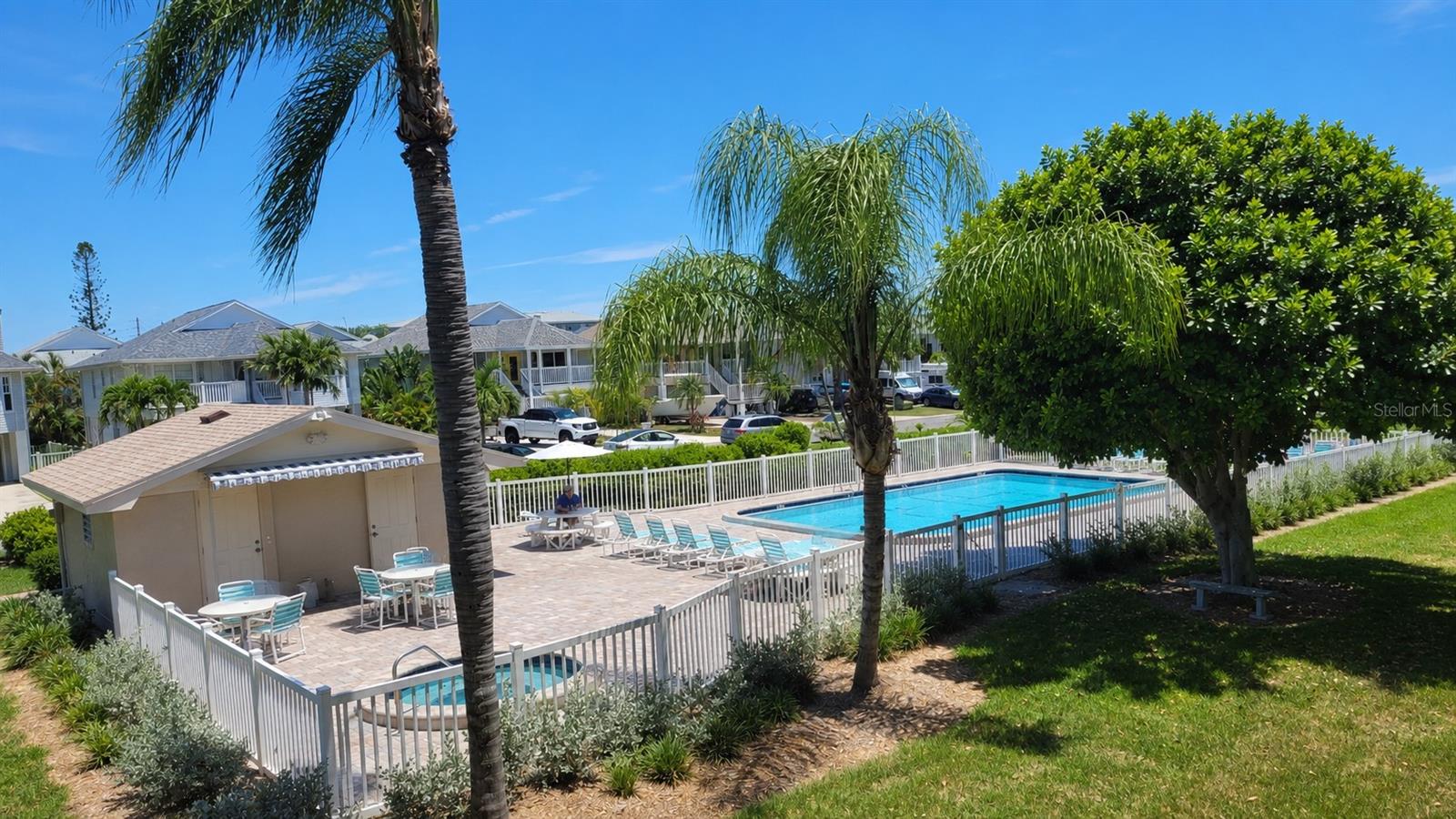 255 CAPRI CIR N #17, TREASURE ISLAND, FL — photo 3