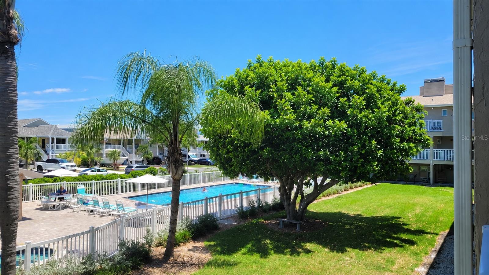 255 CAPRI CIR N #17, TREASURE ISLAND, FL — photo 5