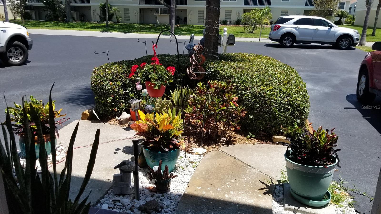 255 CAPRI CIR N #17, TREASURE ISLAND, FL — photo 8