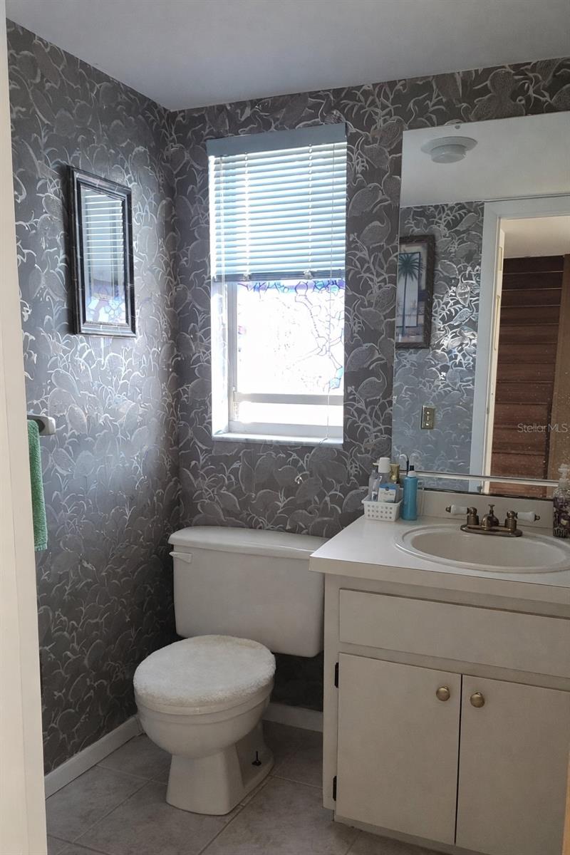 255 CAPRI CIR N #17, TREASURE ISLAND, FL — photo 21