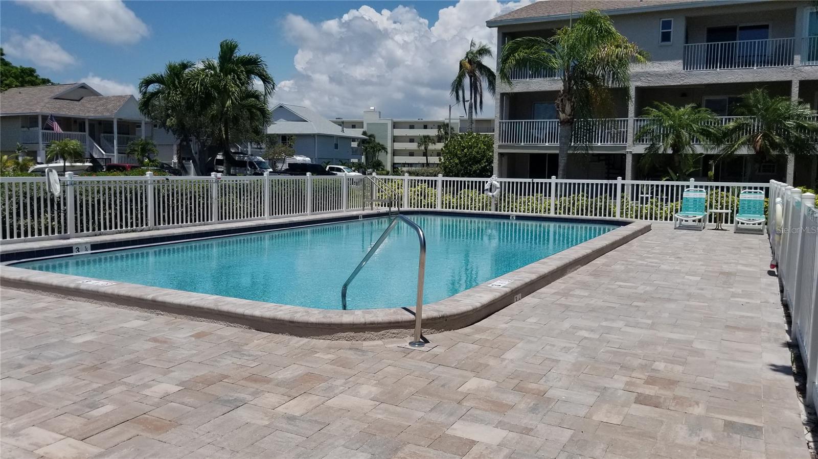 255 CAPRI CIR N #17, TREASURE ISLAND, FL — photo 49