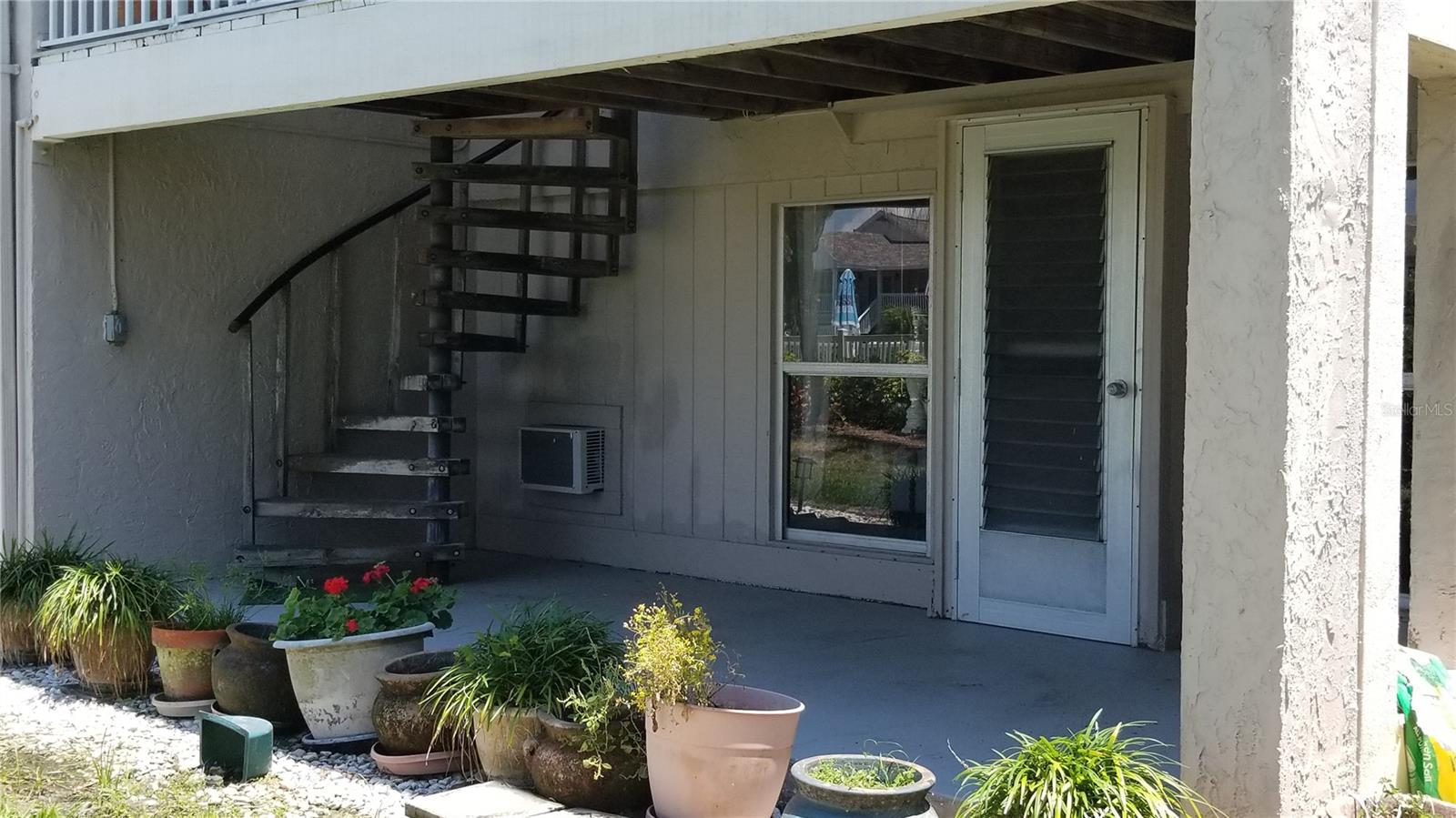255 CAPRI CIR N #17, TREASURE ISLAND, FL — photo 58