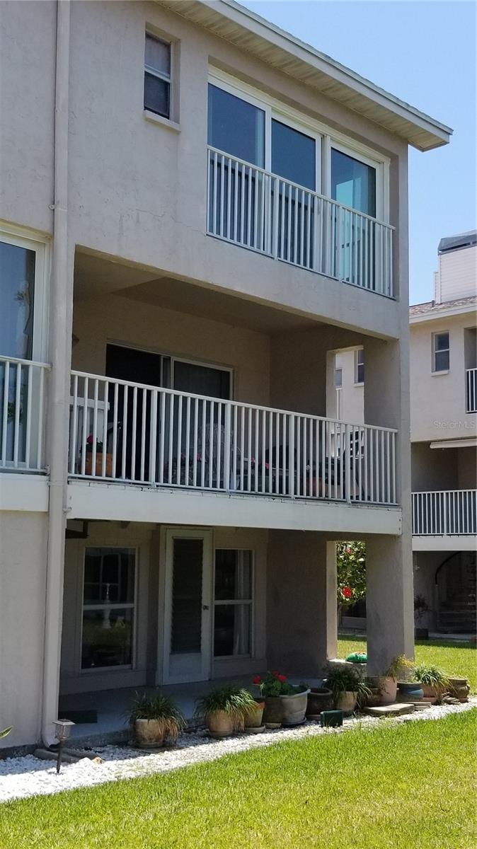 255 CAPRI CIR N #17, TREASURE ISLAND, FL — photo 60