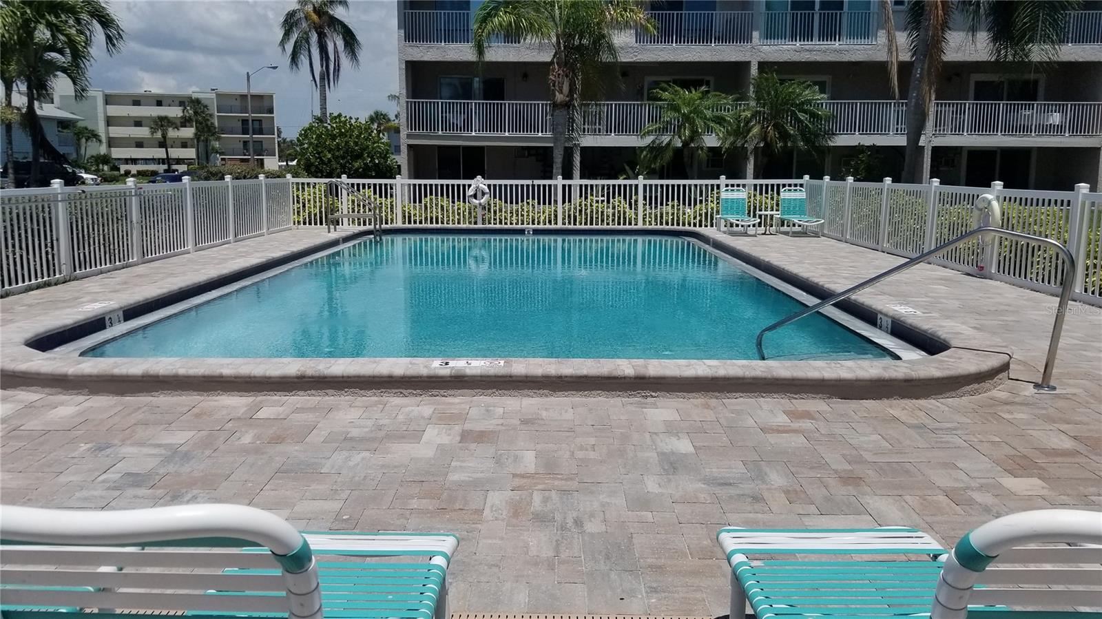 255 CAPRI CIR N #17, TREASURE ISLAND, FL — photo 63