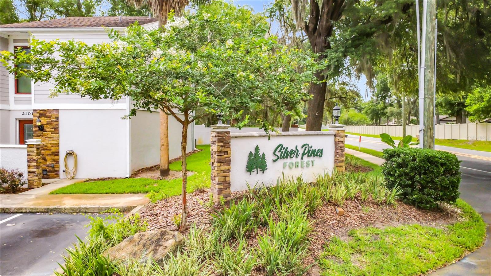 2113 NE 38TH AVE, OCALA, FL — photo 3