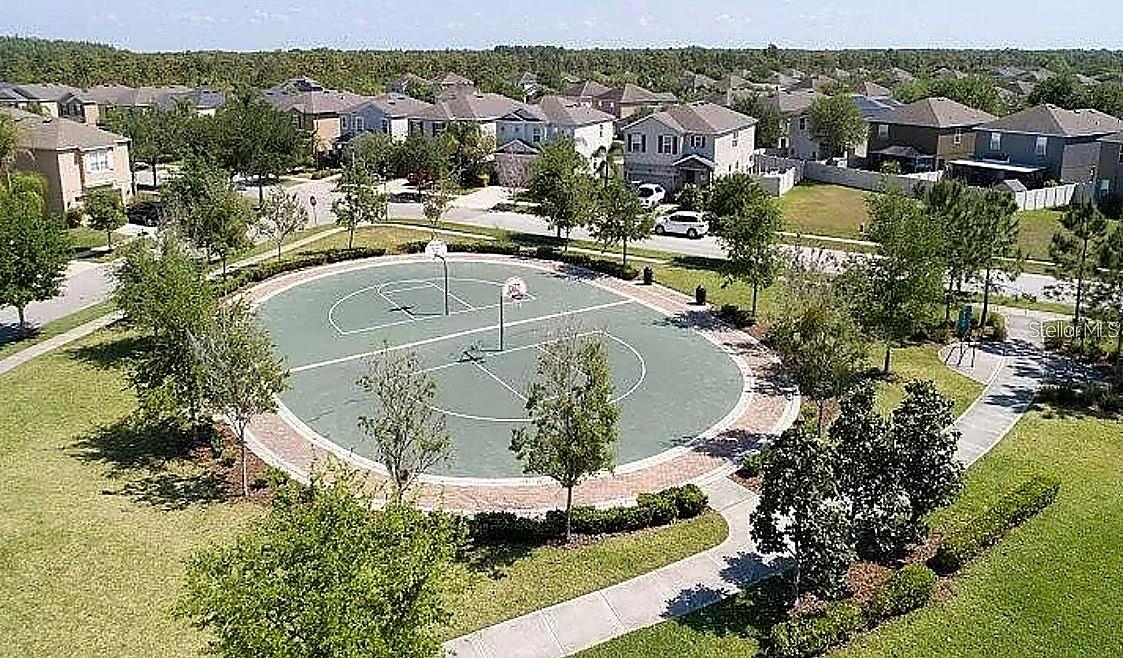 9622 PEMBROOKE PINES DR, SUN CITY CENTER, FL — photo 46
