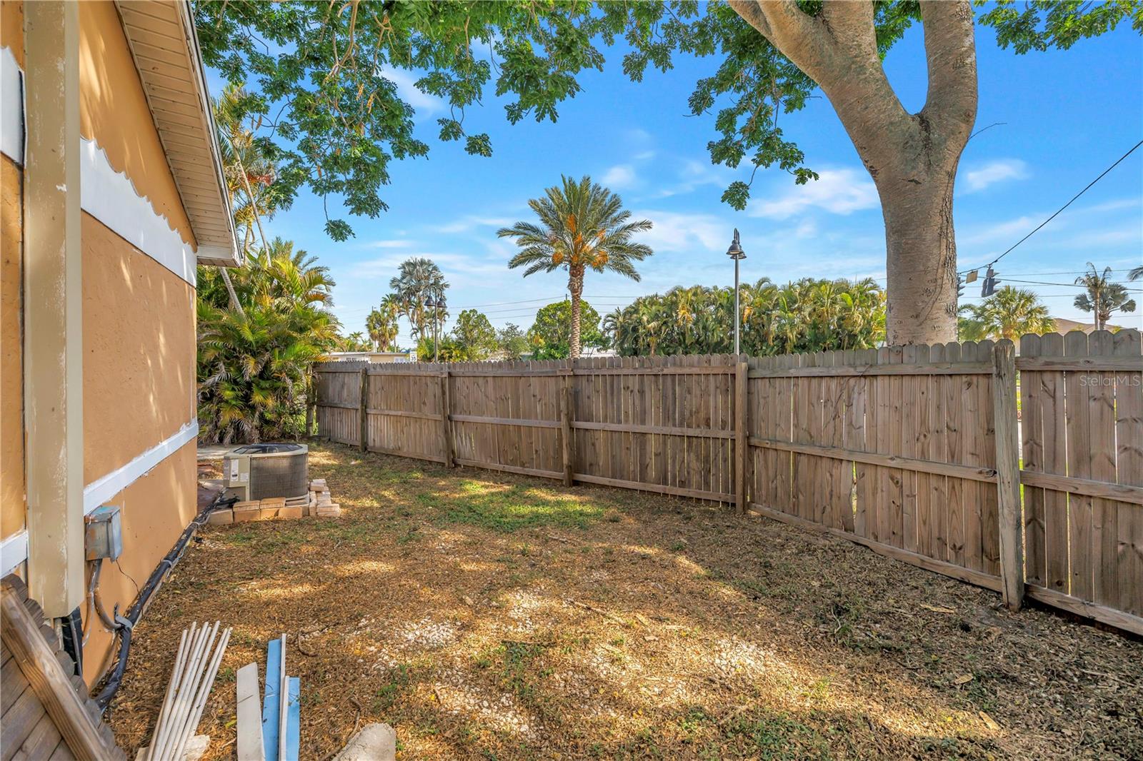 7901 CAUSEWAY BLVD S, ST PETERSBURG, FL — photo 14