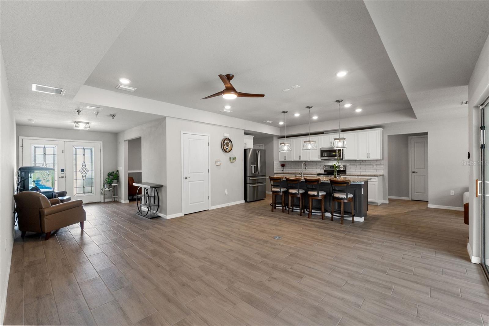 12182 PIONEER AVE, WEEKI WACHEE, FL — photo 18