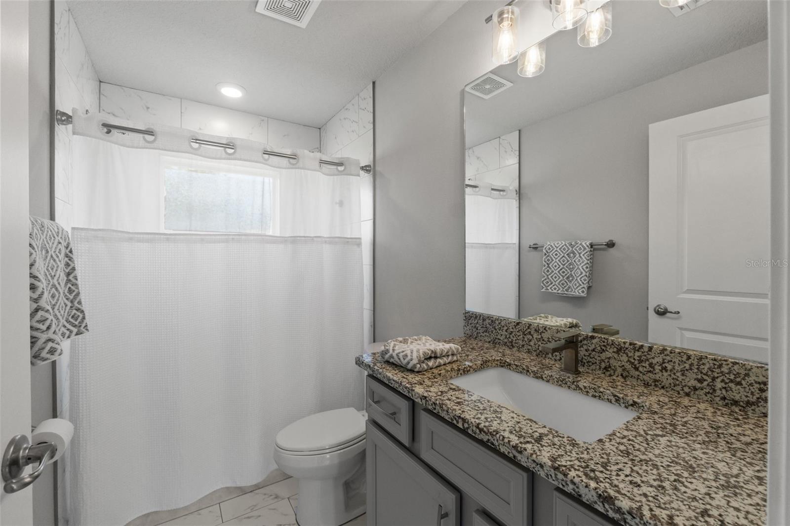12182 PIONEER AVE, WEEKI WACHEE, FL — photo 20