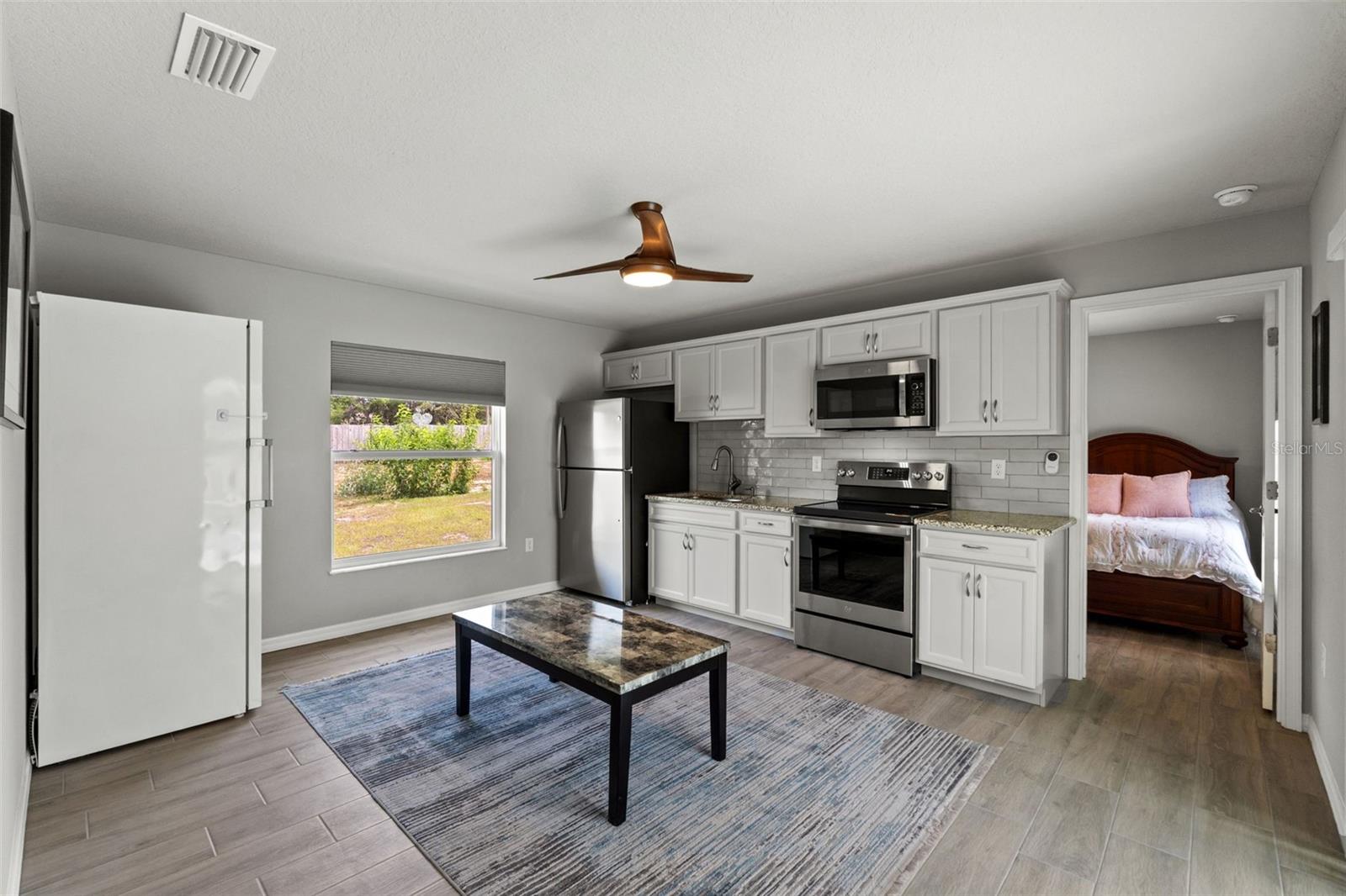12182 PIONEER AVE, WEEKI WACHEE, FL — photo 21