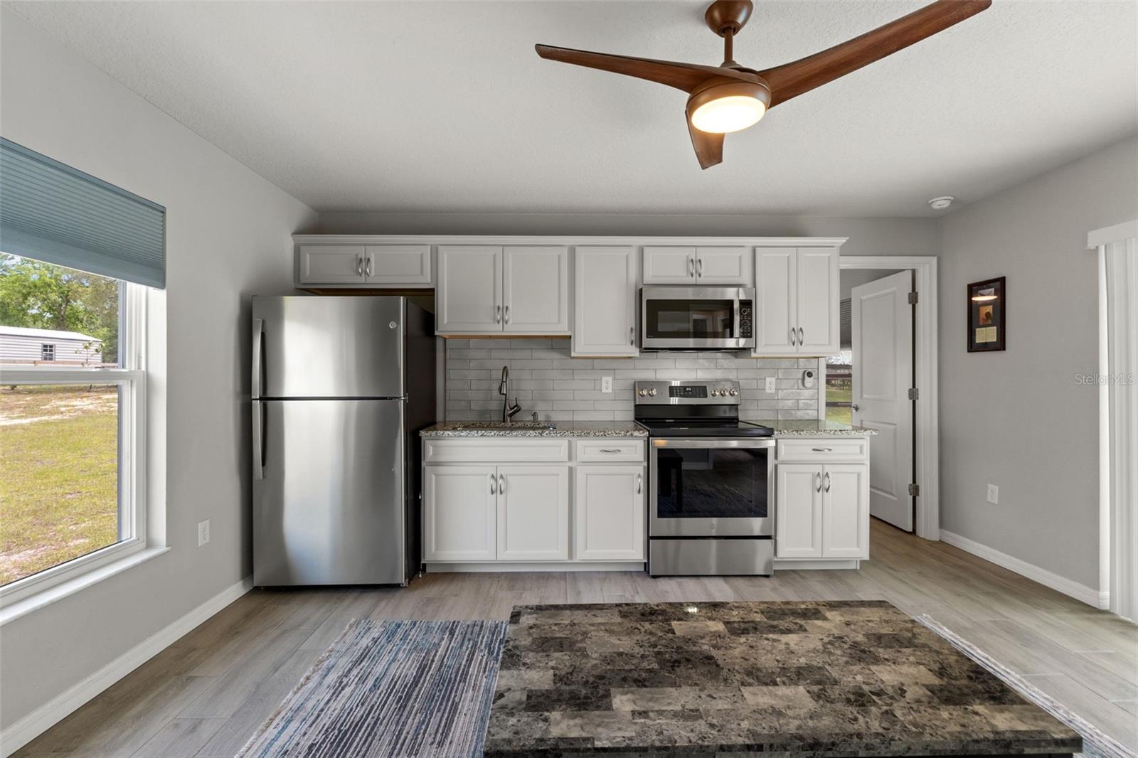 12182 PIONEER AVE, WEEKI WACHEE, FL — photo 22