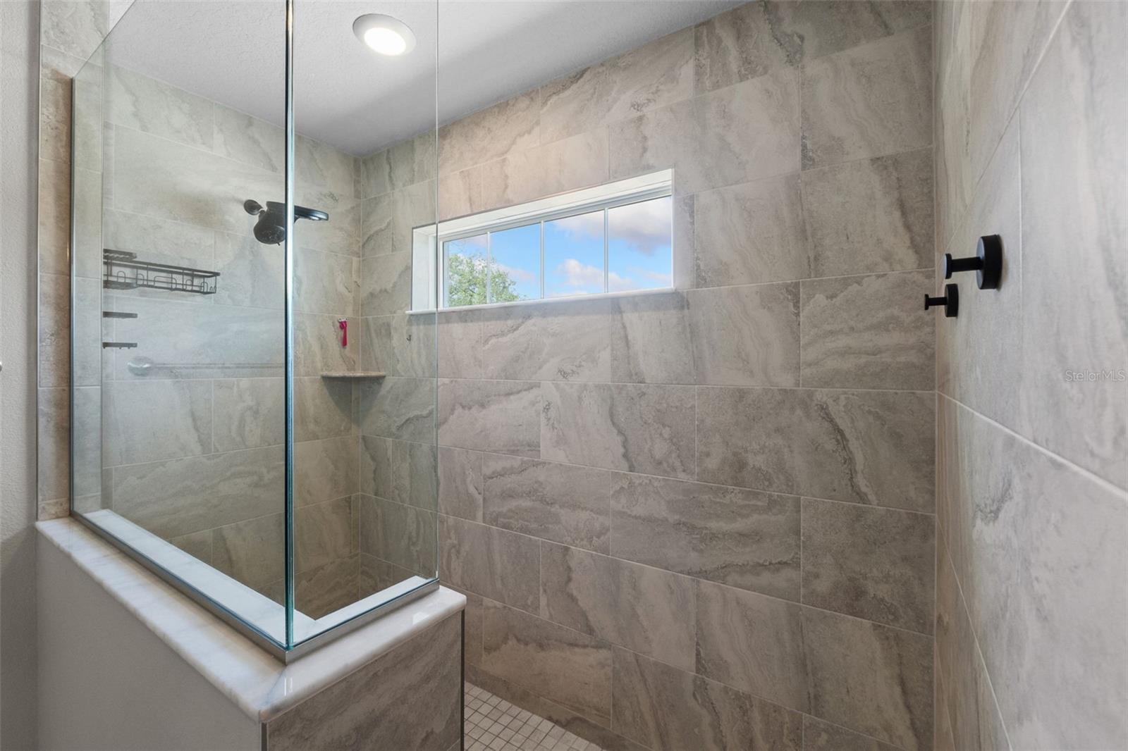 12182 PIONEER AVE, WEEKI WACHEE, FL — photo 36