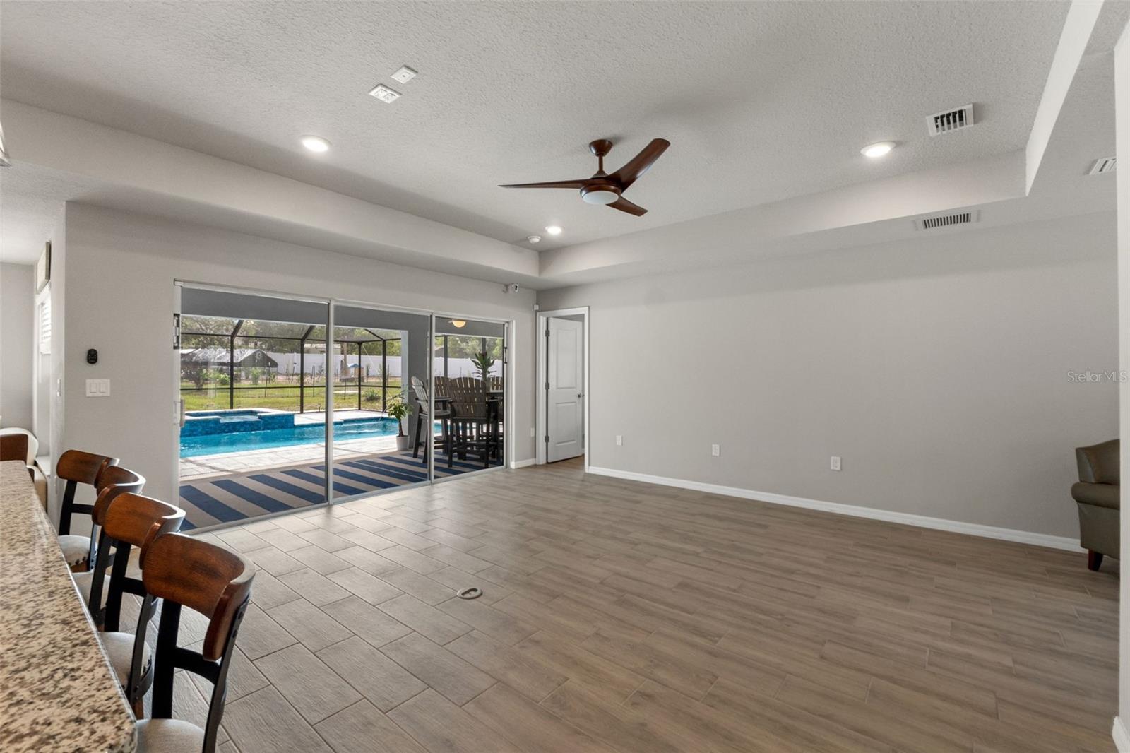 12182 PIONEER AVE, WEEKI WACHEE, FL — photo 39
