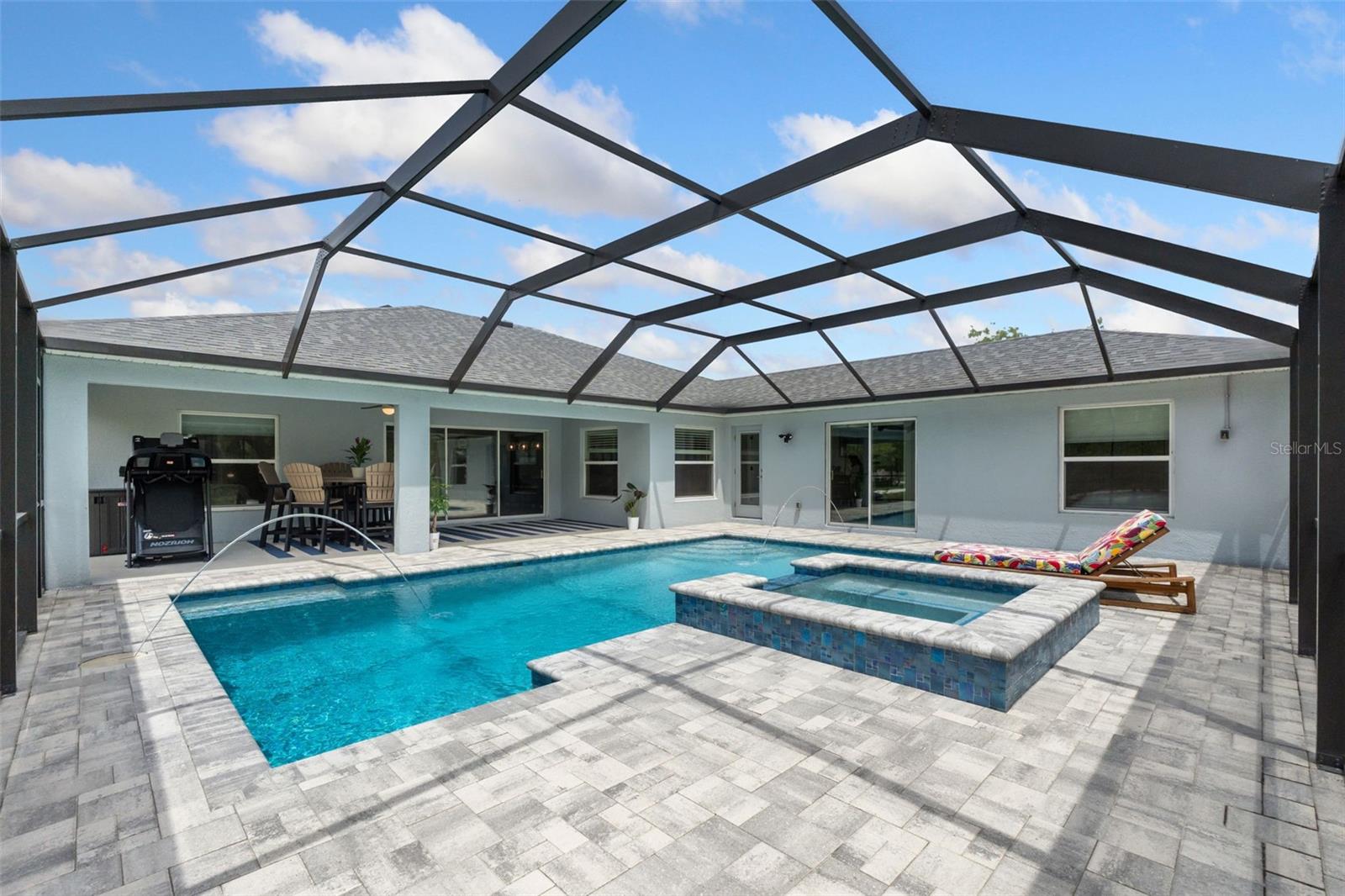 12182 PIONEER AVE, WEEKI WACHEE, FL — photo 49